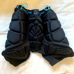 Protec hip pads for snowboarding